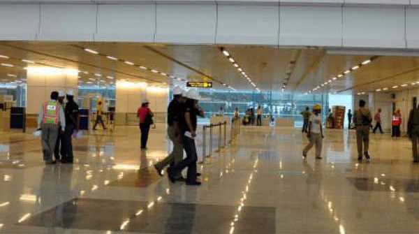 dainikreporters,airport-