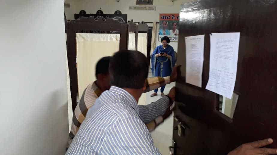 If the Collector did not get it, the name of the President was made outside the memorandum chamber. If the Collector did not get it, the name of the President was made outside the memorandum chamber.