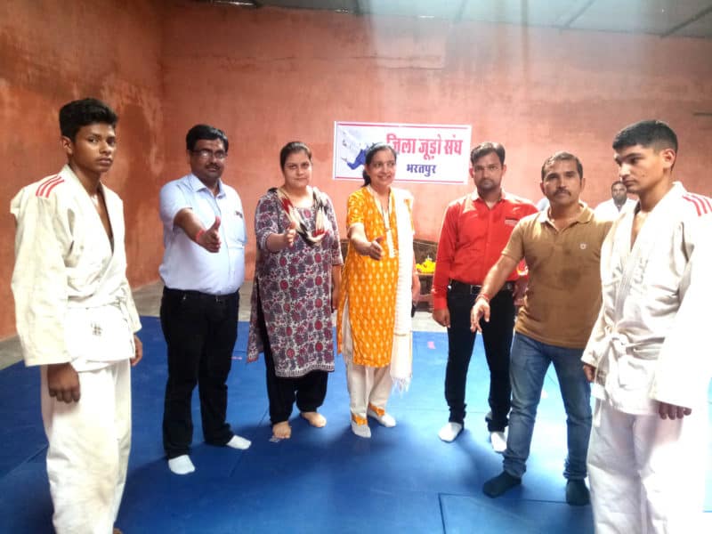 जिले के 85 खिलडिय़ो ने हाथ आजमायें जूडो में