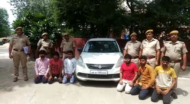 Police arrested half a dozen miscreants of murder and robbery in Shahjahanpur