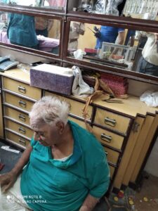 ज्वैलर्स के यहां पिस्तौल की नोक पर लूटपाट की कोशिश