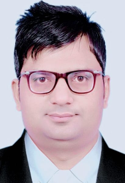 डॉ. दिशांत बजाज एडवोकेट