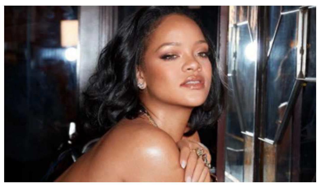 Grammy Award winning pop star Rihanna became the world's richest female singer, and now she owns this much wealth..