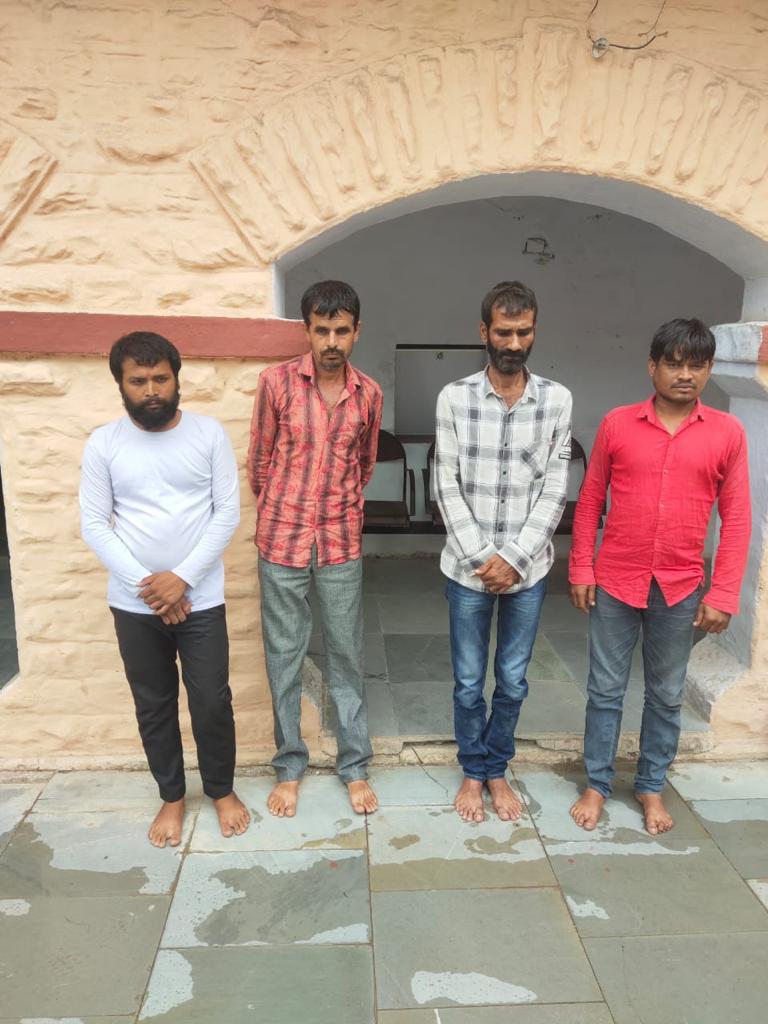 आंध्र प्रदेश से राजस्थान में सप्लाई के लिए आया 180 किलो गांजा पकडा 4 गिरफ्तार