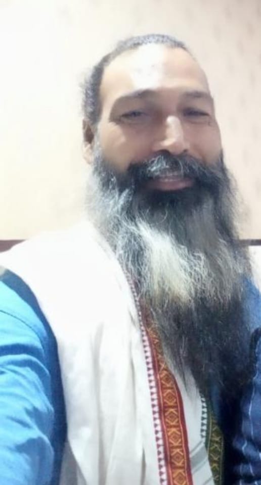 टेंपो चालक युवा राजू कसारा टेंपो चालक युवा राजू कसारा