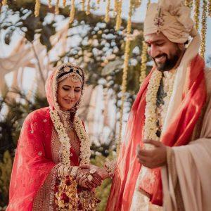 कैटरीना कैफ़ -विक्की कौशल की सवाई माधोपुर में आज हुई शादी के स्पेशल फोटोग्राफ...कैटरीना कैफ़ ने पोस्ट की फोटोज