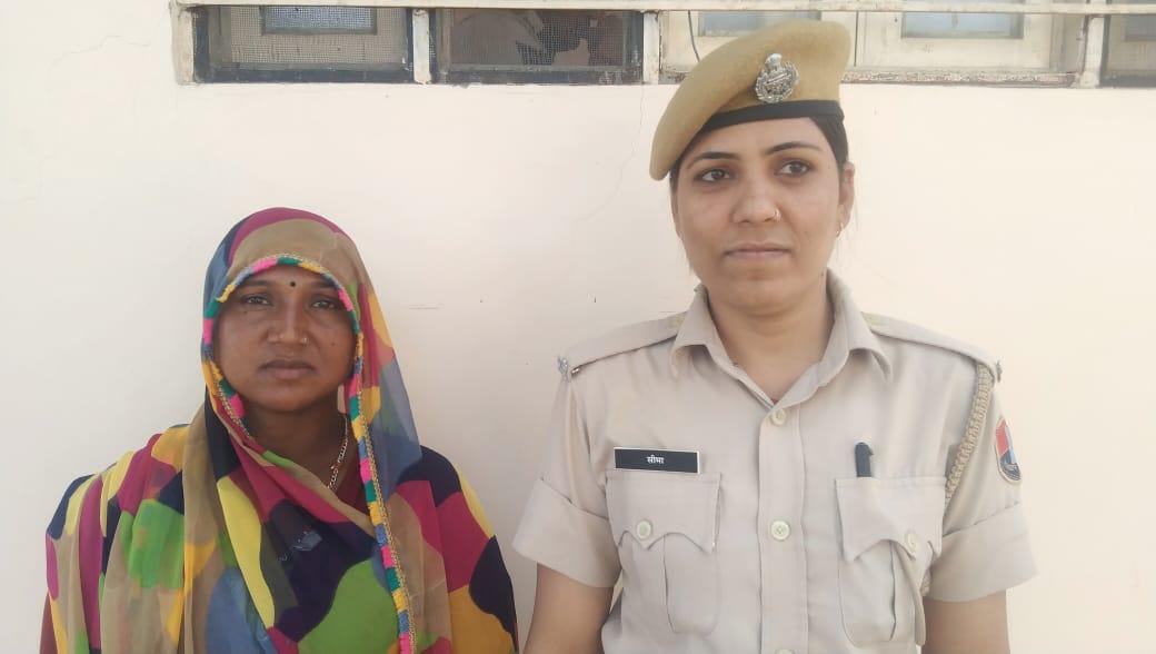 A woman arrested with illegal country liquor