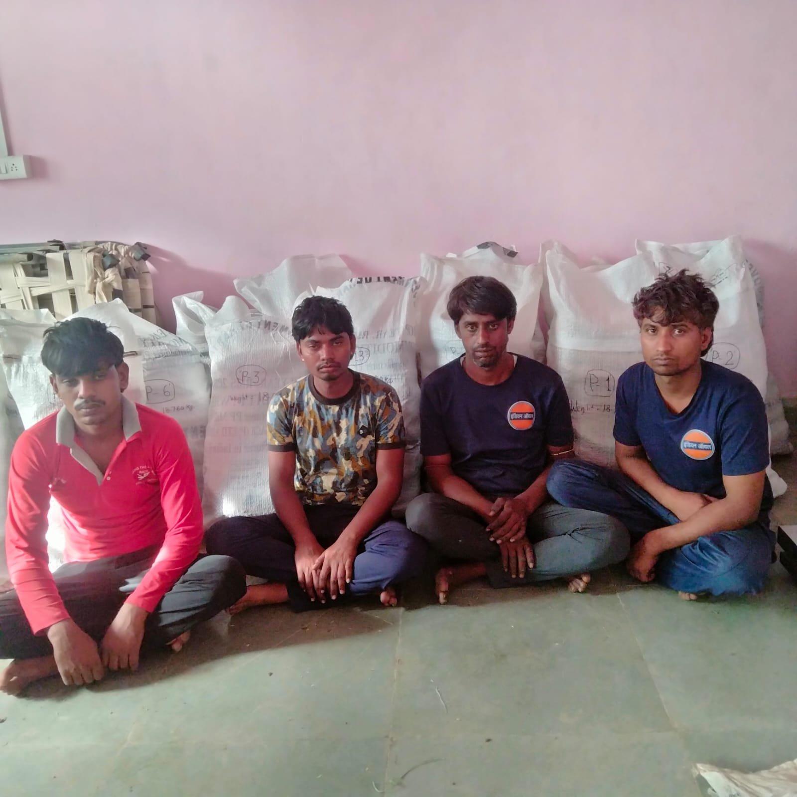 CID ने चित्तौड़गढ मे पकड़ी नशे की बडी खेप , भीलवाड़ा के 4 तस्कर गिरफ्तार