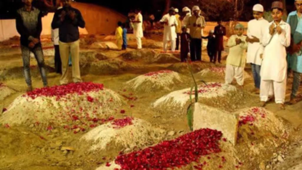 Shabe baraat magfirat ki raat hai