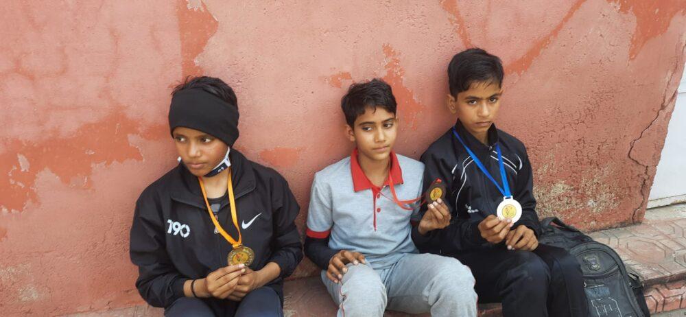 Angry three girls reached the district collectorate after not getting the prize money for winning the marathon race, submitted a memorandum to the district collector Alok Ranjan