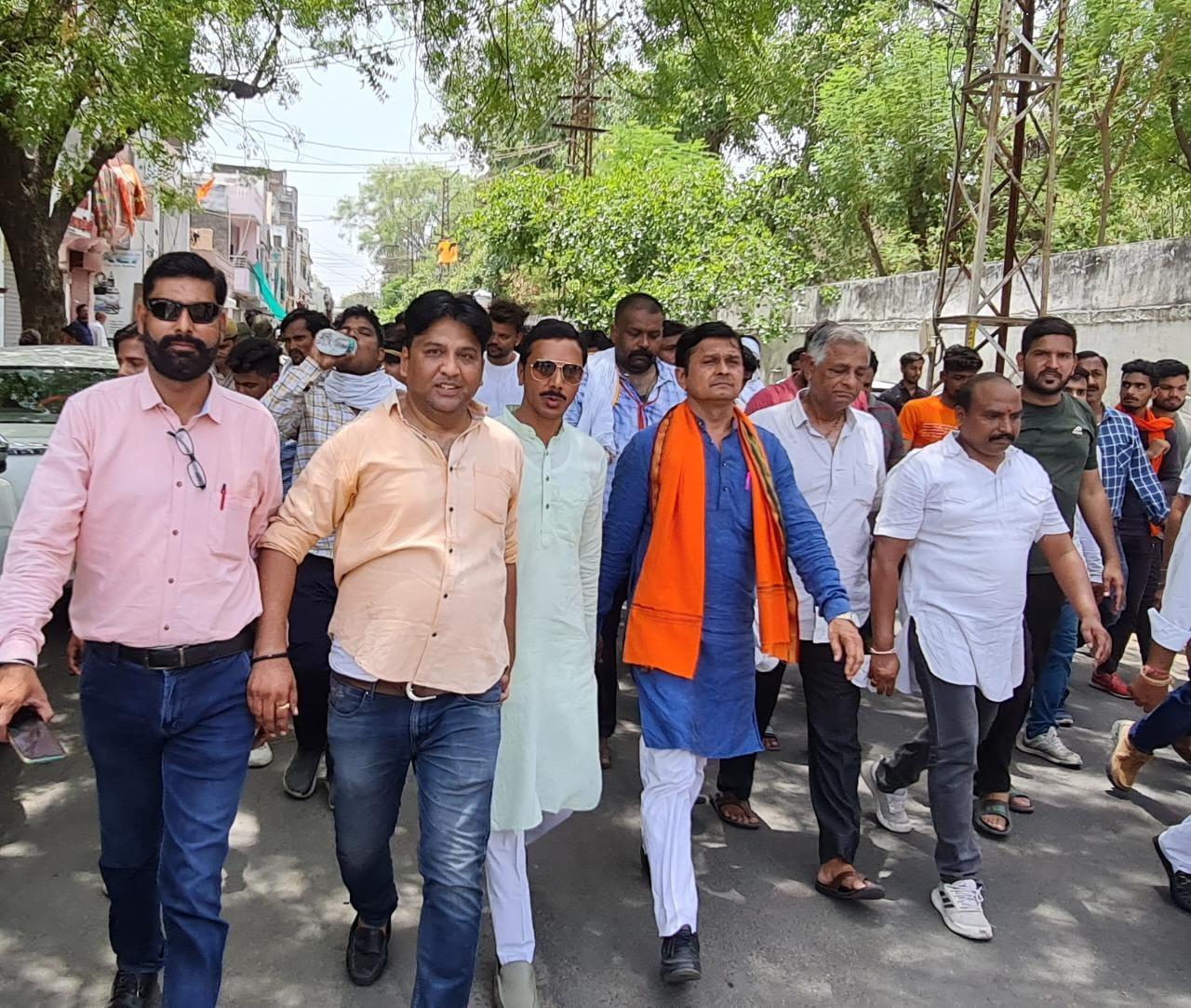 आदर्श हत्याकांड - मांग नहीं मानें जाने तक संघर्ष जारी रहेगा - विधायक अवस्थी, कल शहर में 108 जगह हनुमान चालीसा पाठ