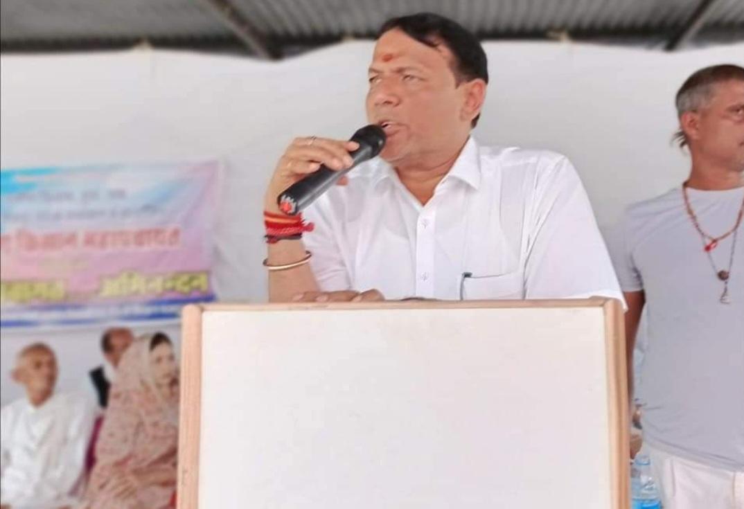 भरतपुर में खनन के खिलाफ साधु संतों के विरोध पर बोले खान मंत्री, माइंस होल्डर्स को शिफ्ट करने पर विचार 
