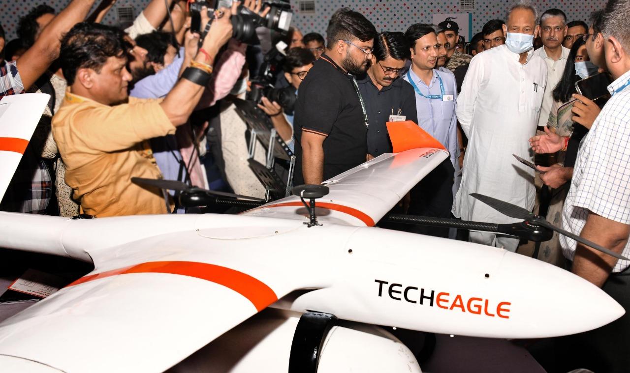 Youth's enthusiasm is playing an important role in the progress of the state: Chief Minister Ashok Gehlot Youth's enthusiasm is playing an important role in the progress of the state: Chief Minister Ashok Gehlot