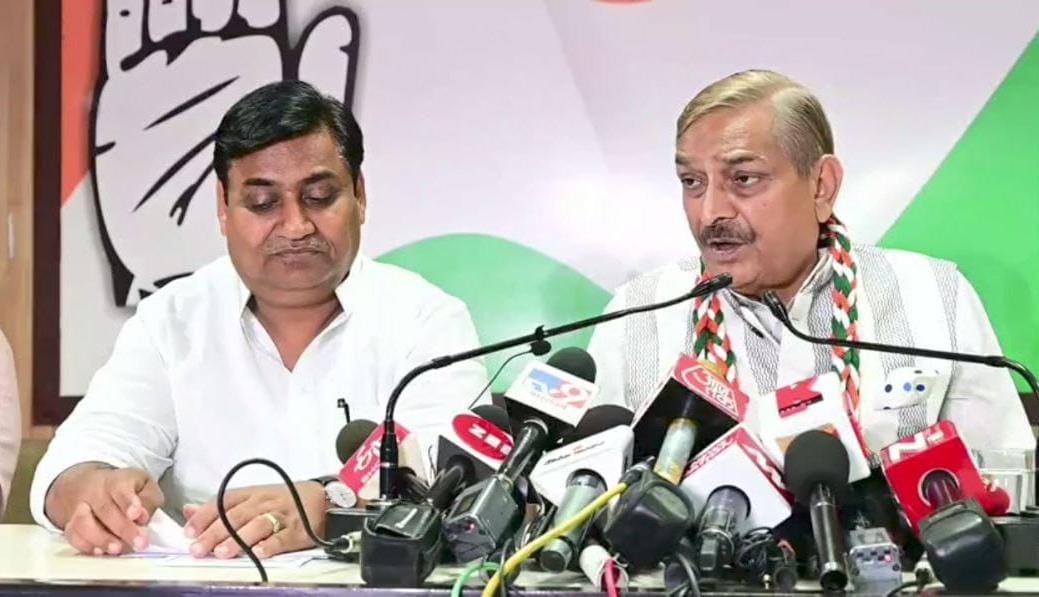 Congress MP Tiwari's allegation, BJP's favorite game to topple elected governments Congress MP Tiwari's allegation, BJP's favorite game to topple elected governments