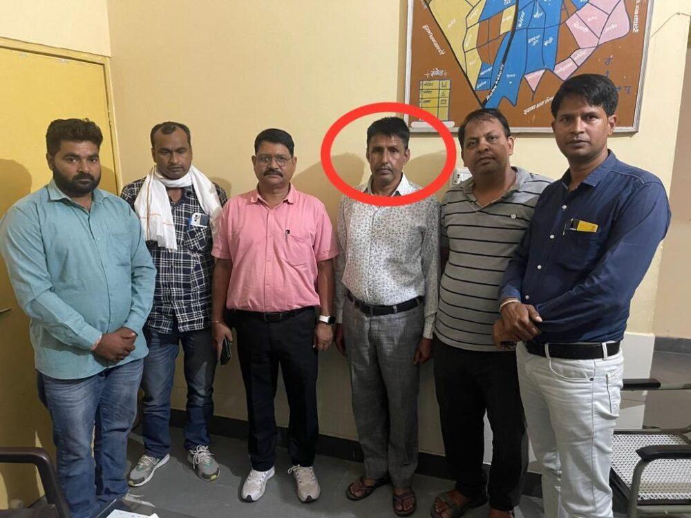 टोंक के बनेठा थाने का एसआई 10 हज़ार की रिश्वत लेते गिरफ्तार, एक प्रकरण में कार्रवाई नही करने की एवज में मांग रहा था घूस