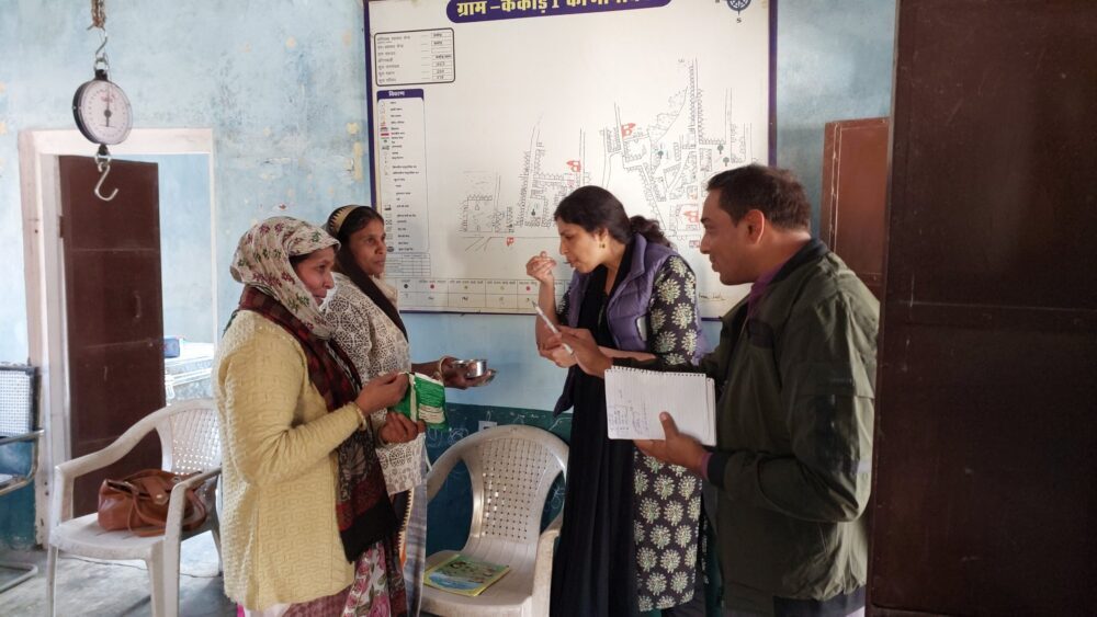 Tonk District Collector Chinmayi Gopal inspected Anganwadi centers, checked the quality by tasting the nutrition