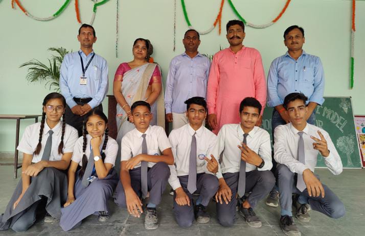 6 students of Jahazpur Model School selected in NMMS exam, each will get scholarship of 48 thousand