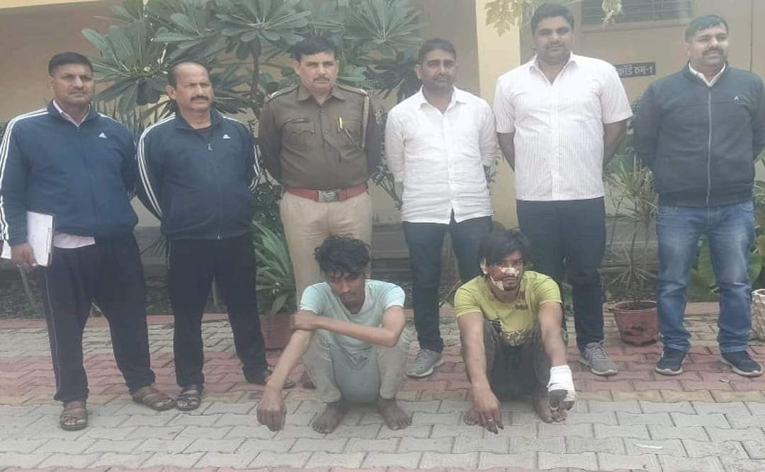 मुठभेड़ में हरियाणा के दो गौ-तस्कर गिरफ्तार , 8 गाय, एक देशी कट्टा मय जिंदा व खाली कारतूस, 20 लीटर हथकड़ी शराब व ट्रक जब्त
