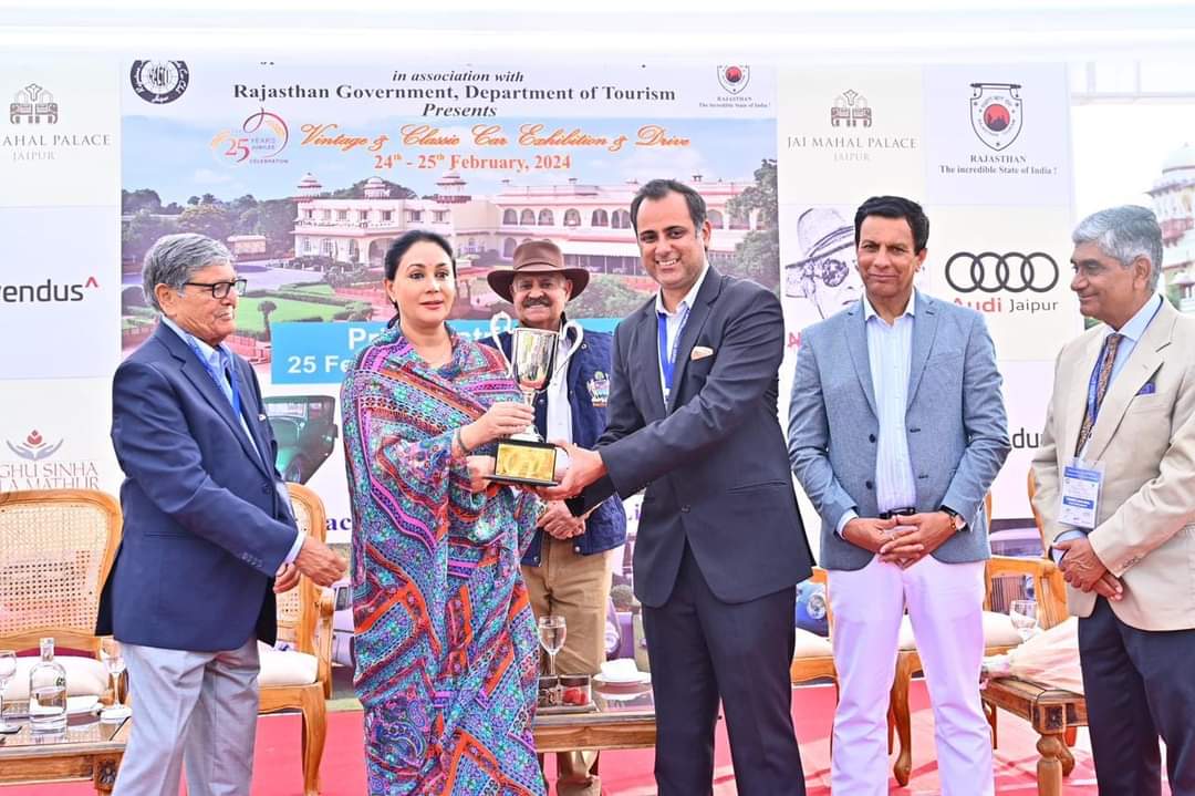 सुन्दर विंटेज कार महत्वपूर्ण विरासत धरोहर है जिसका संरक्षण करना हम सब की जिम्मेदारी है- उप मुख्यमंत्री दिया कुमारी